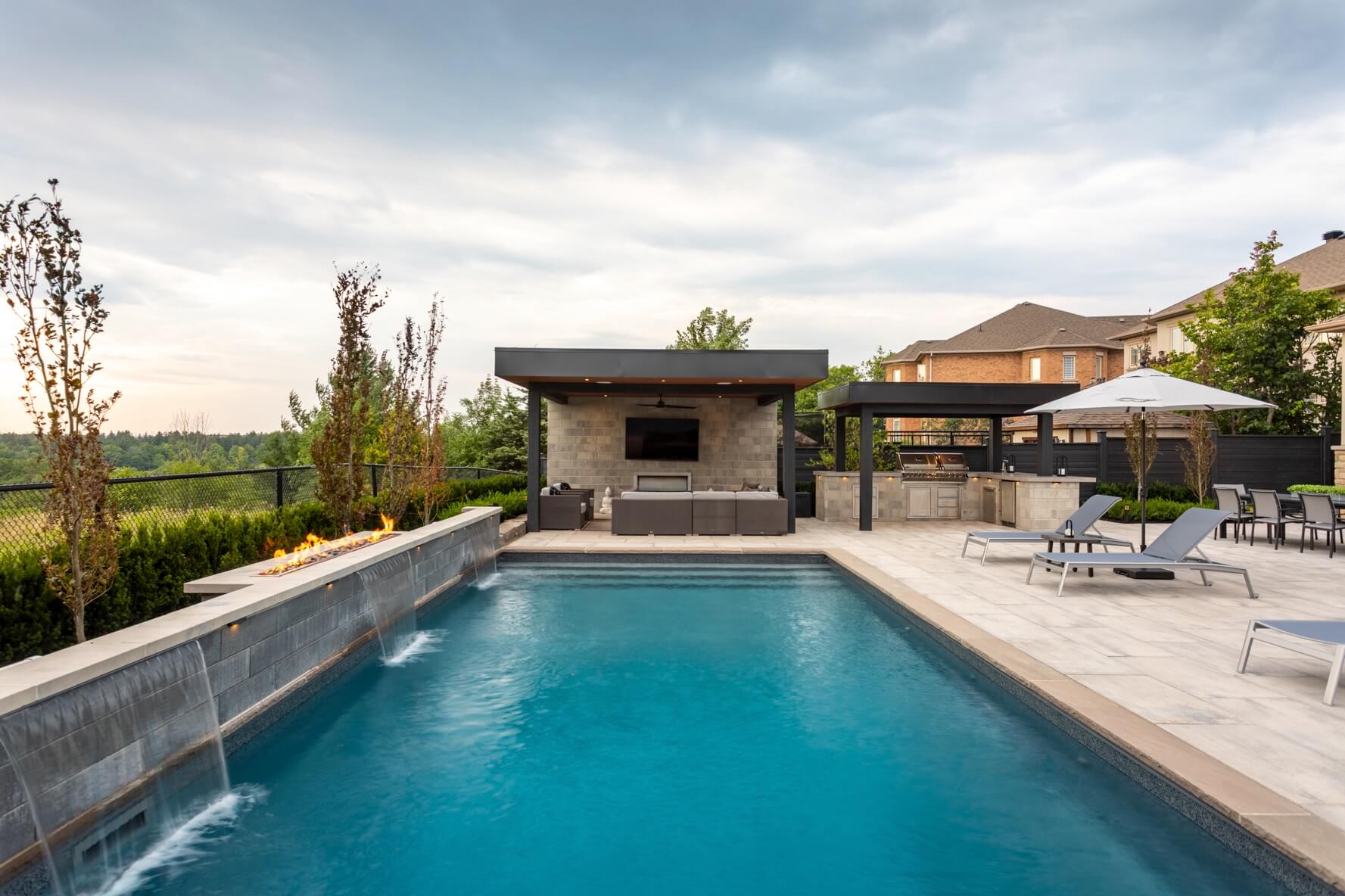 Georgian Design Build Outdoor Oasis